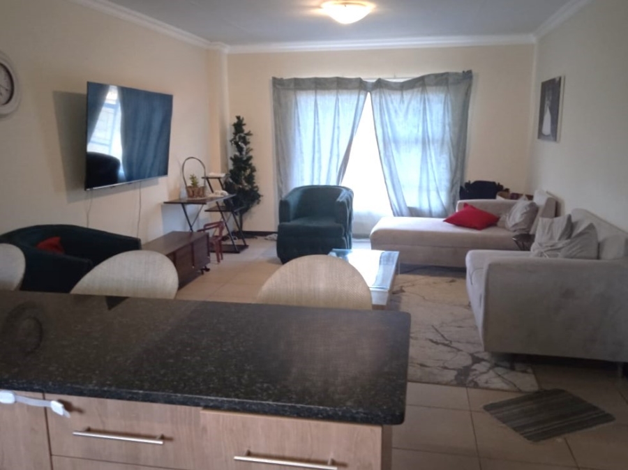 2 Bedroom Property for Sale in Pellissier Free State